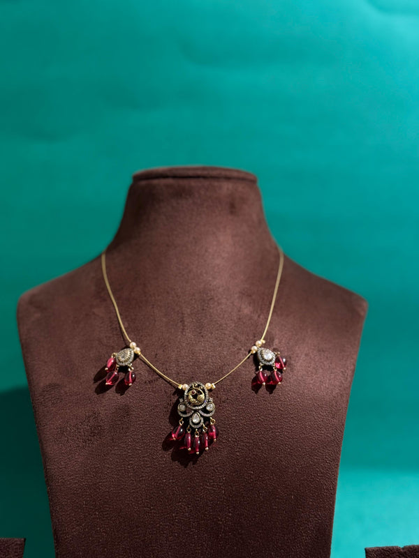 INVISIBLE CHAIN NECKLACE