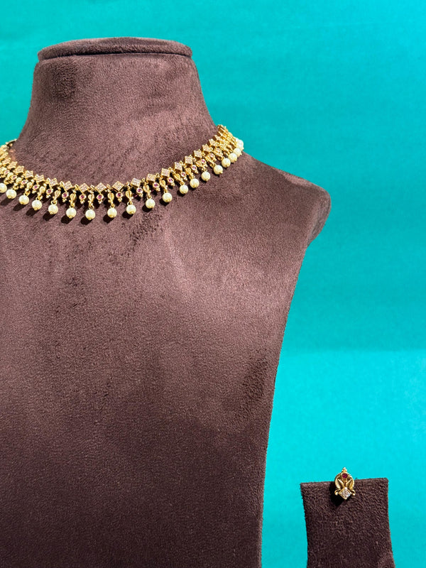 NECKLACE SET WITH ANTIQUE POLISH AND IMITATION BEADS FALL