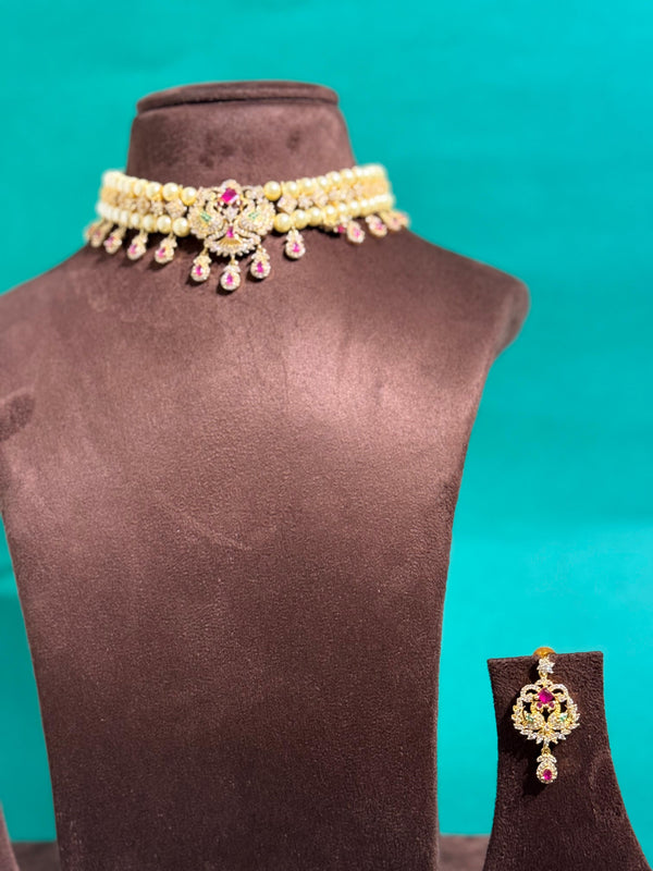 PREMIUM BRASS MATERIAL WITH IMITATION GLASS PEARLS CHOKER SET