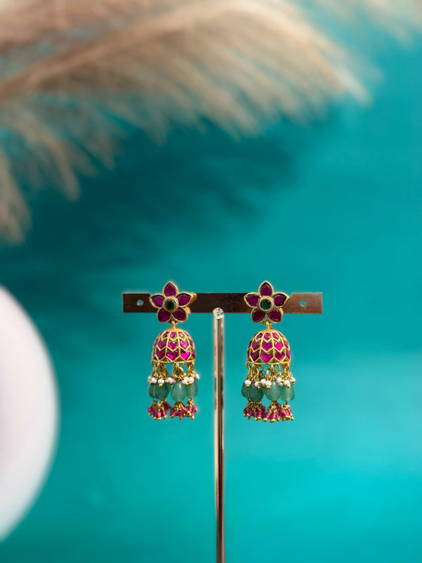 TRENDING JHUMKA'S IN PREMIUM BRASS MATERIAL WITH REAL JADAU KUNDAN AND NATURAL STRAWBERRY BEADS