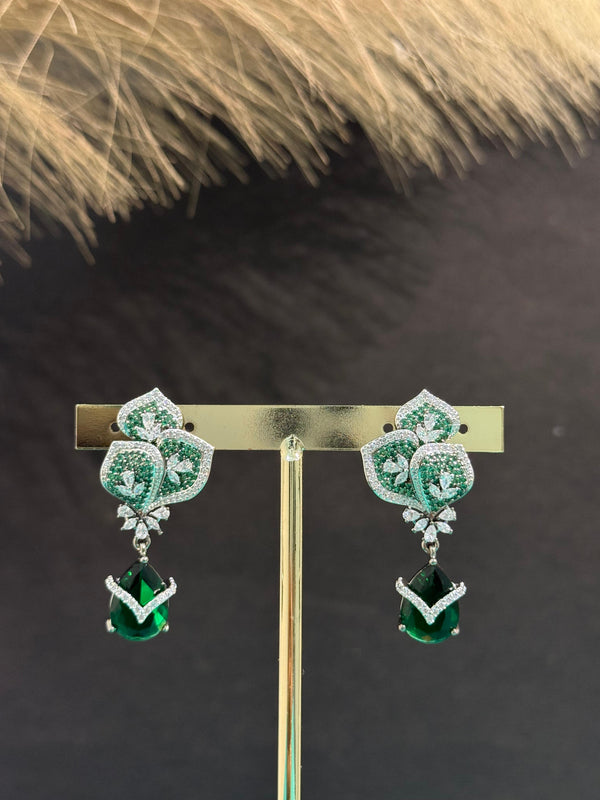 TRENDING KOREAN EARINGS IN PREMIUM BRASS MATERIAL