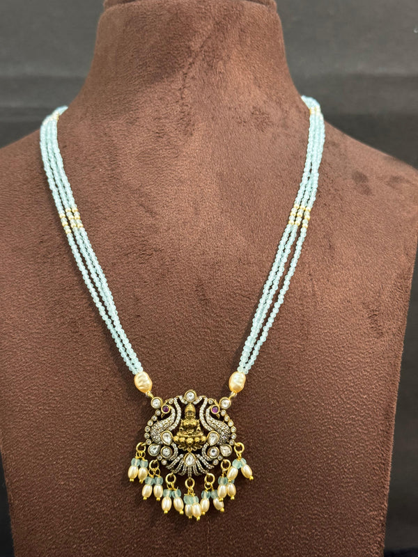 TRENDING MALA IN VICTORIAN POLISH WITH RICE PEARLS FALL