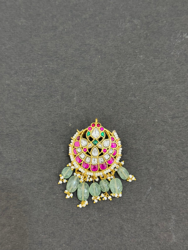 TIKA IN PREMIUM BRASS MATERIAL WITH REAL JADAU KUNDAN STONES AND STRAWBERRY BEADS FALL