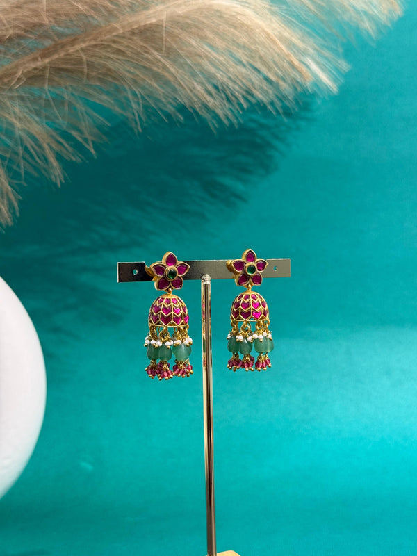 TRENDING JHUMKA'S IN PREMIUM BRASS MATERIAL WITH REAL JADAU KUNDAN AND NATURAL STRAWBERRY BEADS